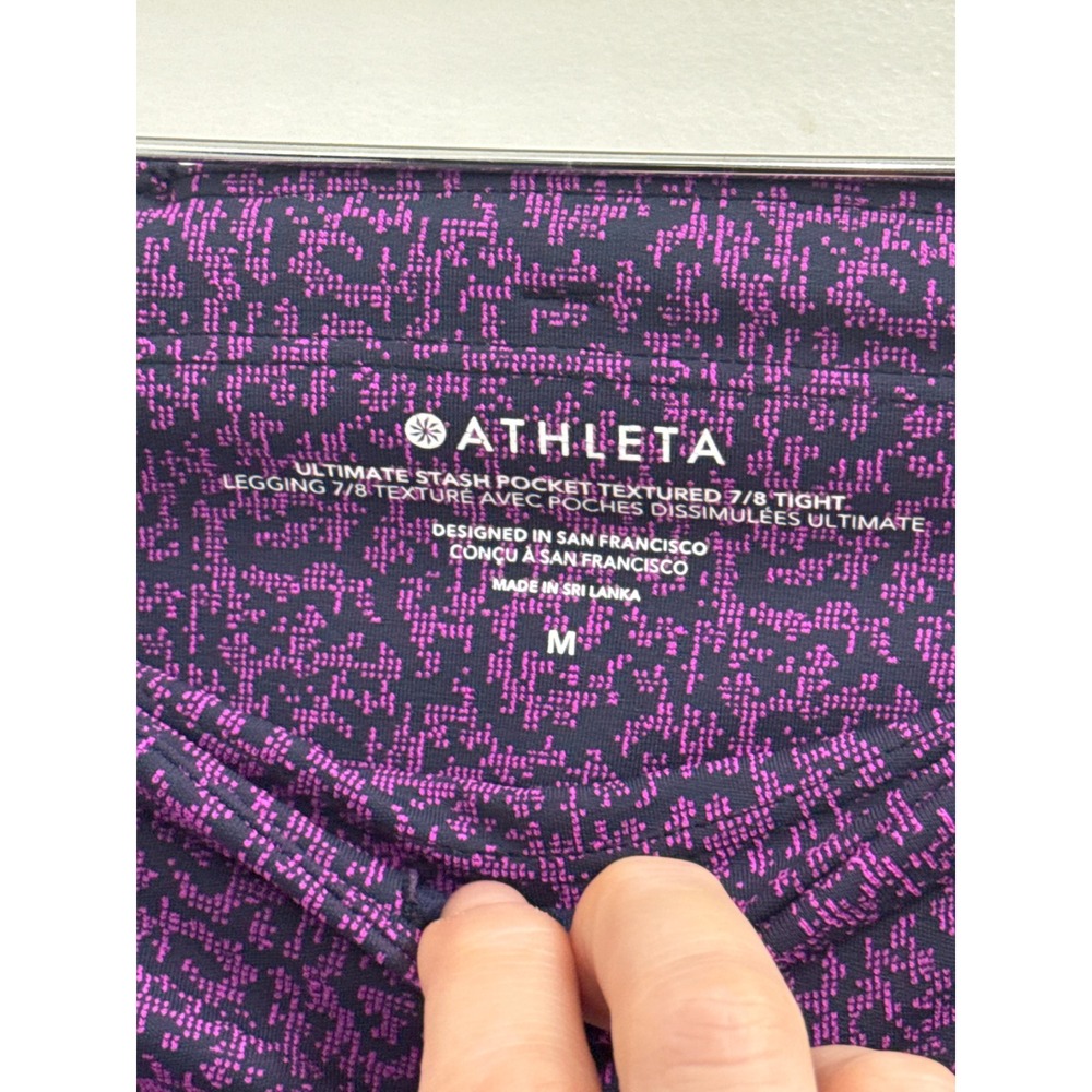 3/$30 Athleta Ultimate Stash Pocket Textured 7/8 Tight Purple Black Leggings M - Picture 2 of 3